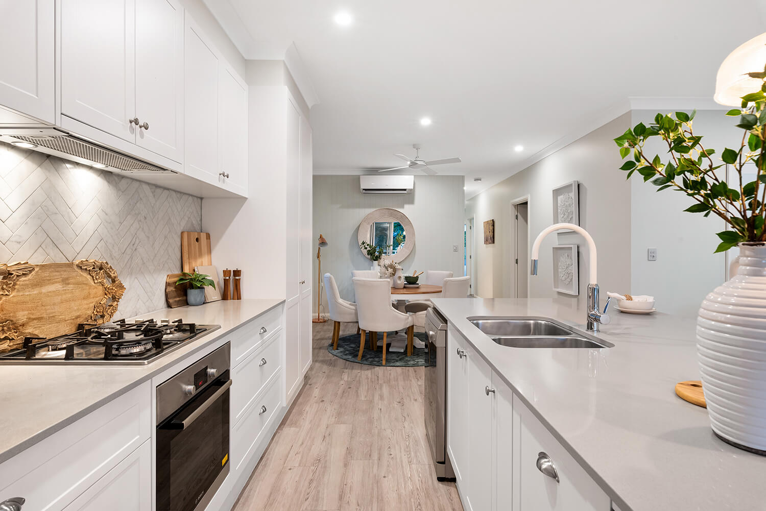 How Cash Offers Can Beat Using a Real Estate Agent